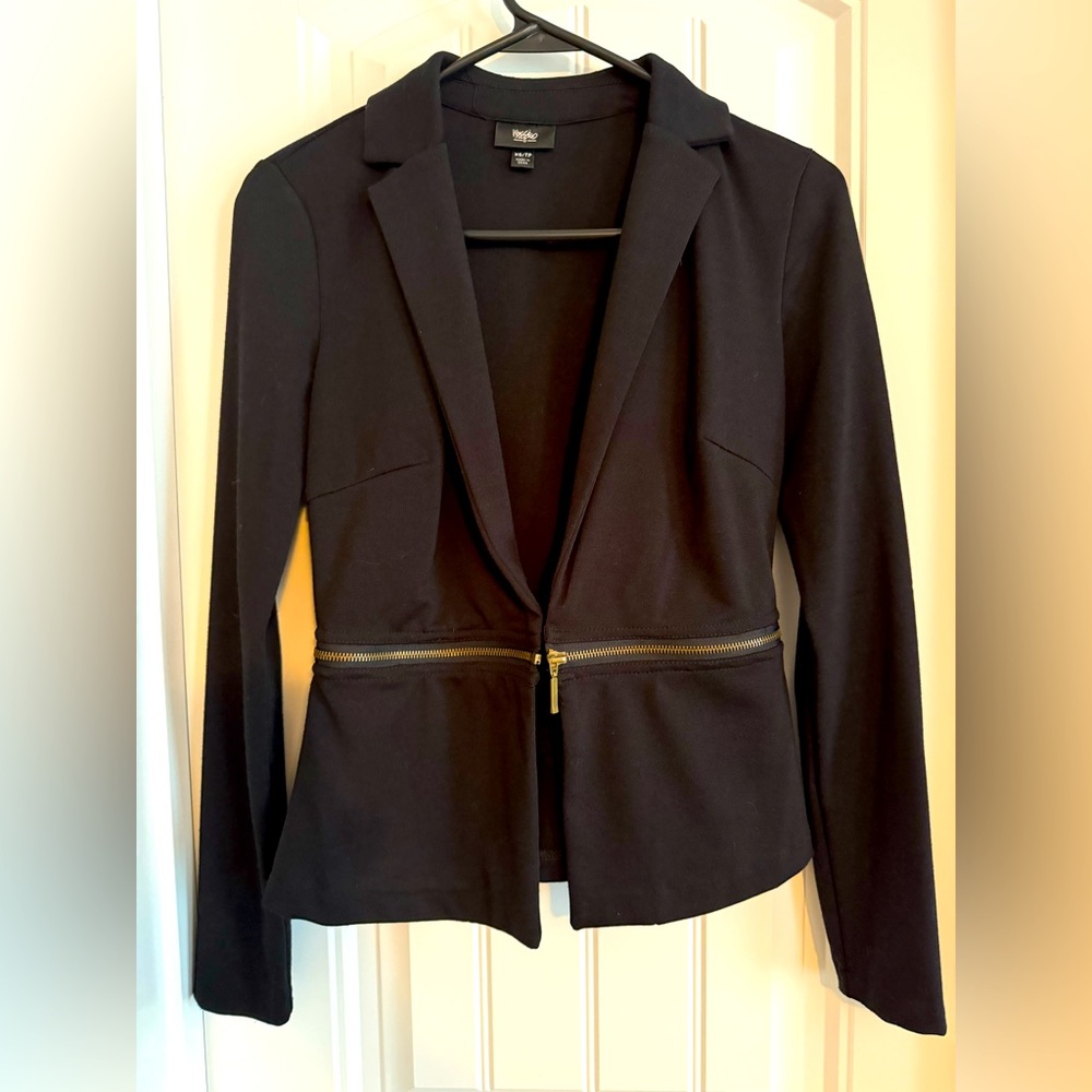 Mossimo black blazer